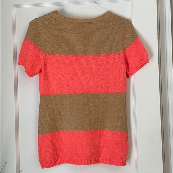 GAP Short Sleeve Sweater - Picture 4 of 4